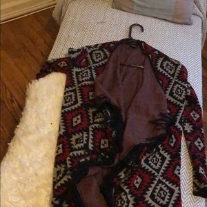 Sweater , runs like a medium